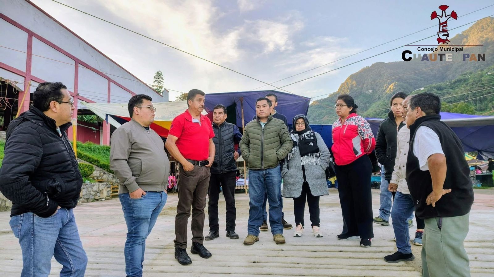 El presidente del Concejo Municipal visitó el mercado local